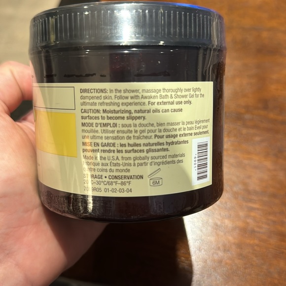 NWT Arbonne Aromassentials Awaken - Picture 3 of 4